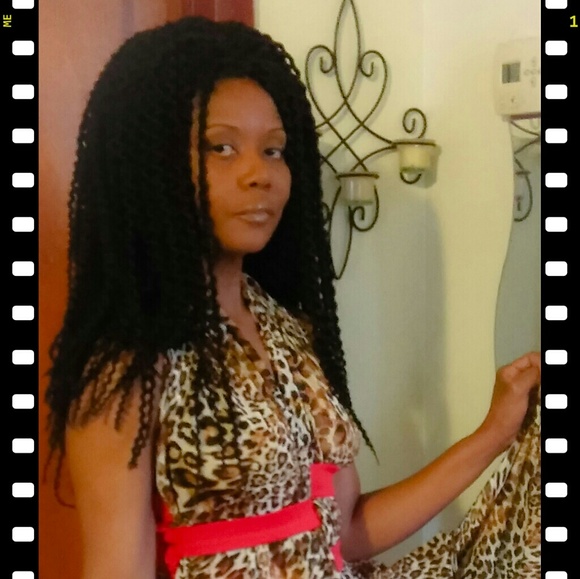 Meet your Posher, Myrna - Picture 1 of 1